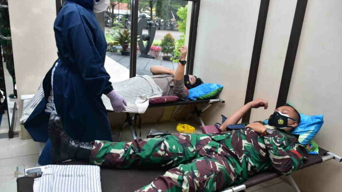 Donor Darah HUT Bhayangkara ke 75, Polres Banjar Dapat 53 Labu Darah