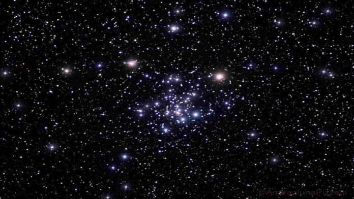 Gugusan Bintang Terbuka NGC 2516, Panjang 1.600 Tahun Cahaya