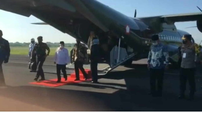 Ke Tasikmalaya, Wapres RI Naik Pesawat CN-295 TNI AU