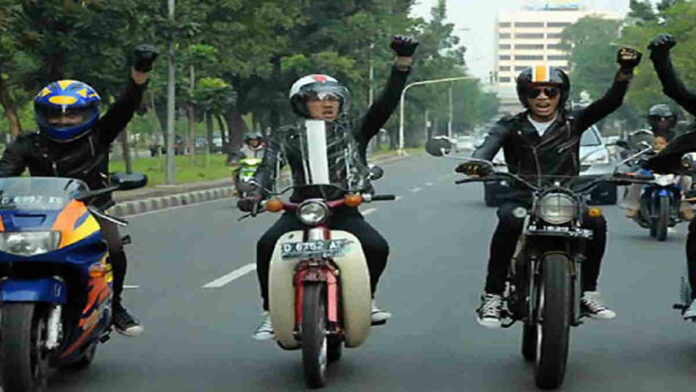 Sinopsis The Tarix Jabrix Kisah Geng Motor Terkenal dan Good Attitude