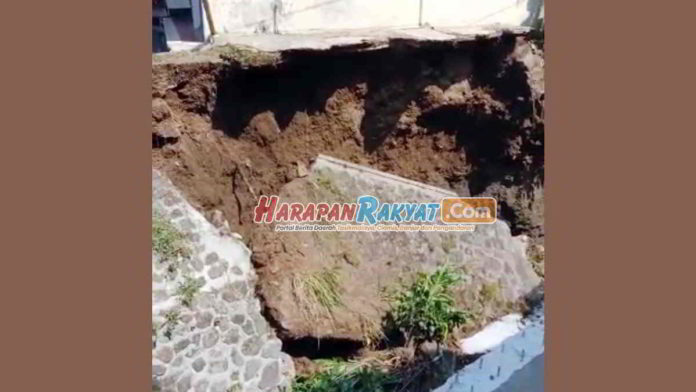 TPT Ambrol, Dua Rumah Warga Tasikmalaya Terancam