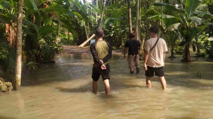 Banjir Cileuncang di Cigugur Pangandaran Rendam Belasan Rumah