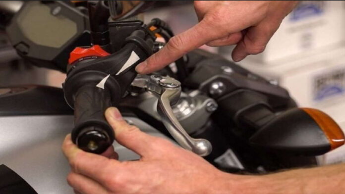 Gas Motor Nyangkut, Ini Beberapa Solusi untuk Mengatasinya
