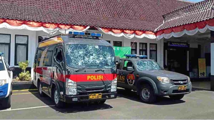 Pengunjuk Rasa Pembebasan HRS