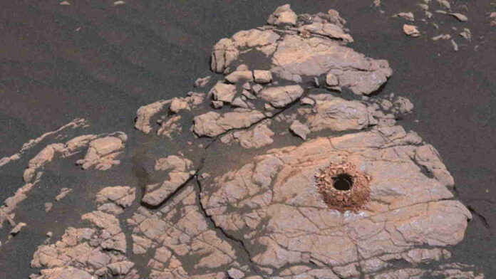 Tanah Liat di Mars, Mengarah ke Masa Lalu yang Berair