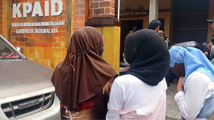 2 Gadis di Bawah Umur Disekap dan Digagahi di Saung Sawah