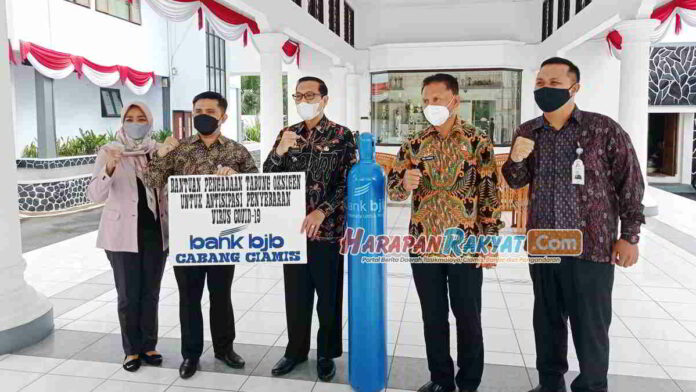 BJB Cabang Ciamis Berikan Bantuan Tabung Oksigen Kepada Pemerintah