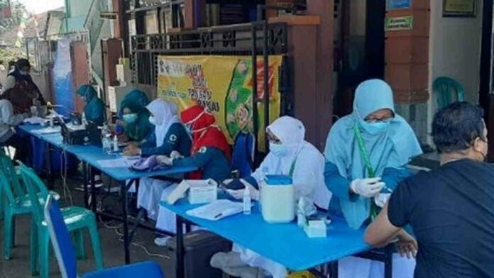 Meski Sudah Divaksin, Warga Cisaga Ciamis Diimbau Jaga Prokes