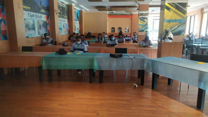Pemandu Wisata Pangandaran Diberi Pembekalan Soal Cagar Budaya