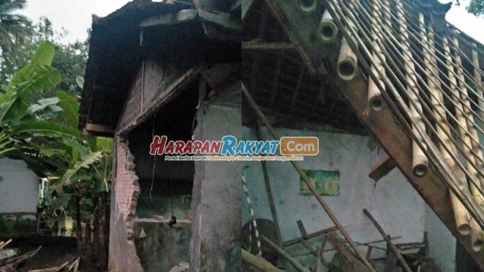 Rumah Janda Warga Ciulu Ciamis Ambruk Setelah Diguyur Hujan