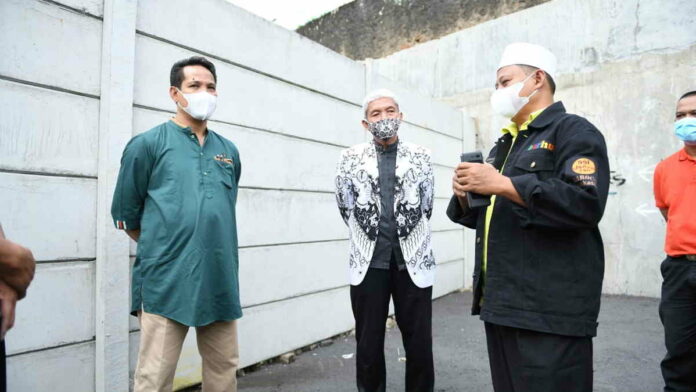 Akses ke Sekolah Dibenteng