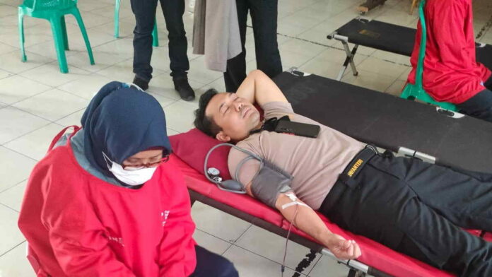 HUT Lantas, Polres Tasikmalaya Gelar Donor Darah