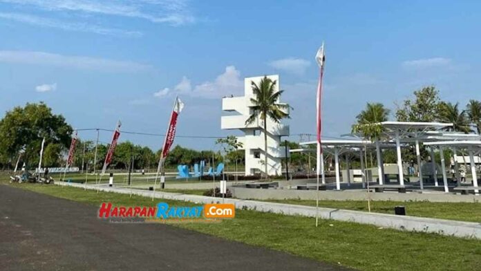 Menara Pandang Alun-alun Paamprokan