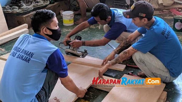 Pelatihan Meubelair