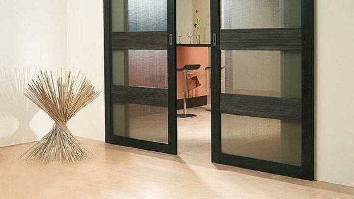Model Pintu Geser Ruang Tamu Cocok untuk Desain Rumah Minimalis