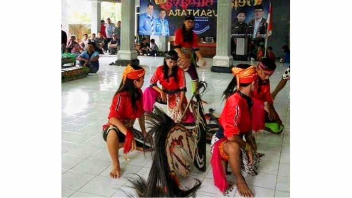 Kuda Lumping di Kabupaten Pangandaran Akulturasi Budaya Jawa dan Sunda