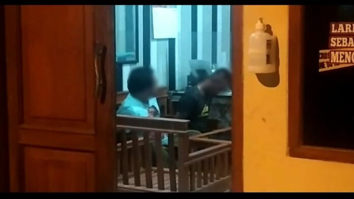 Oknum Wartawan dan Juru Parkir