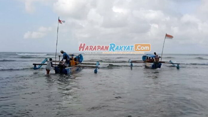 Pelaku Jasa Perahu Siar di Pangandaran Sumringah