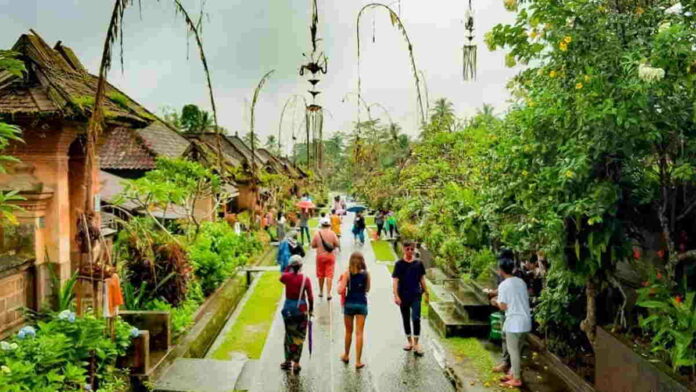Aplikasi Desa Wisata