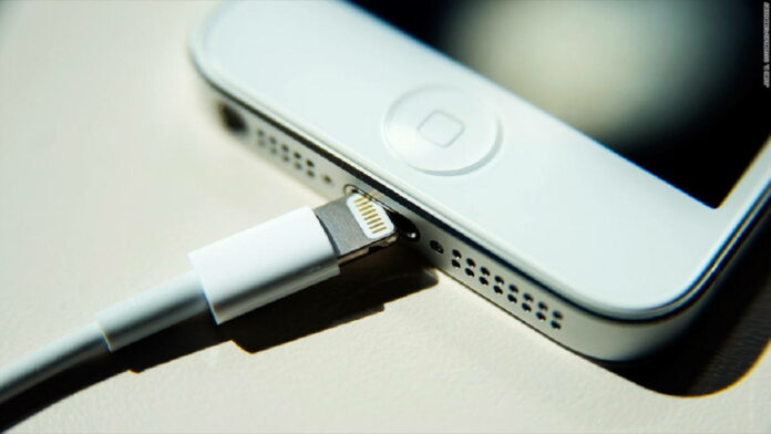 Colokan Charger Bengkok