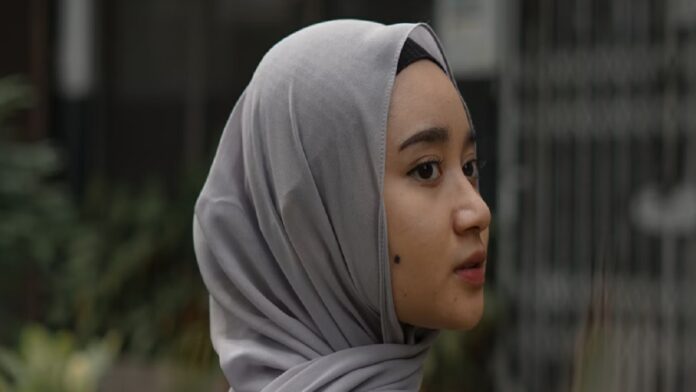 Adab Berhias bagi Muslimah Sesuai dalam Syariat Islam