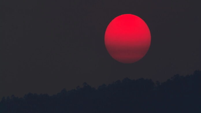 Gerhana Bulan 19 November 2021 Semburat Merah di Beberapa Daerah