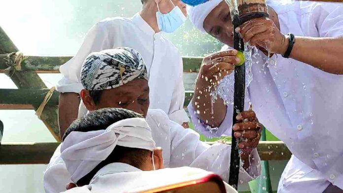 Tradisi Nyangku Panjalu