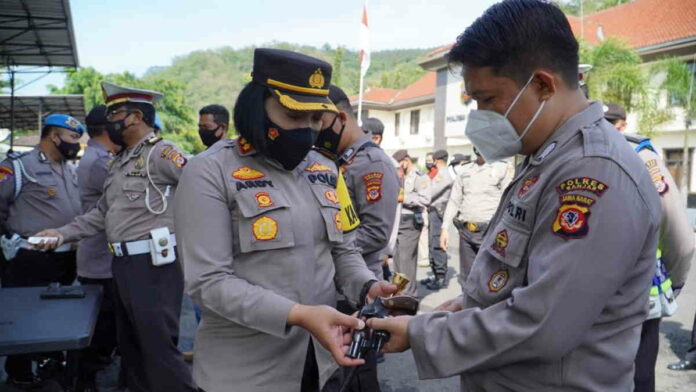 Kapolres Banjar, Senjata Api Bukan untuk Gagah-gagahan