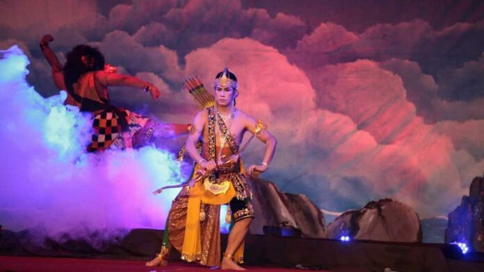 Wayang Lakon Wahyu Cakraningrat