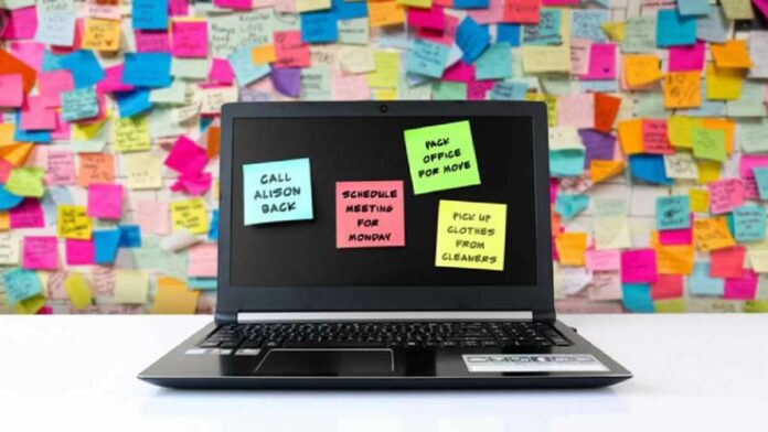 Aplikasi Catatan di Laptop
