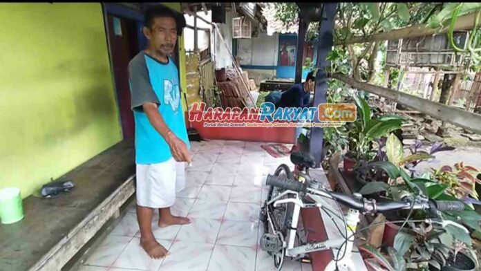 Aksi Senyap Maling Bawa Kabur Motor Milik Warga Kota Banjar