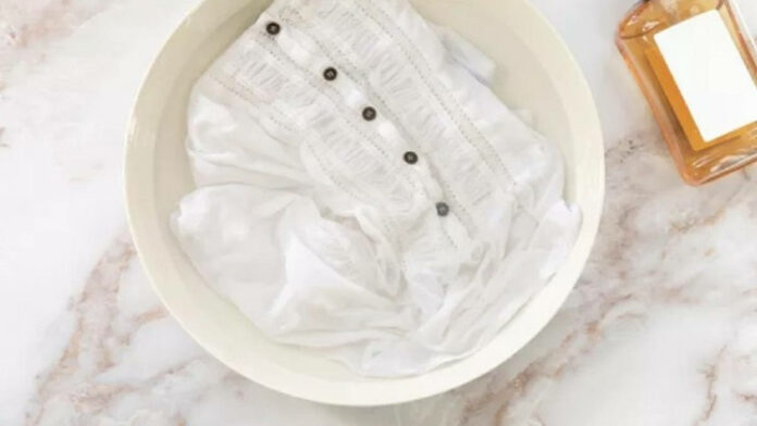 Cara Mencuci Baju Bahan Rayon Agar Kain tidak Mudah Menyusut