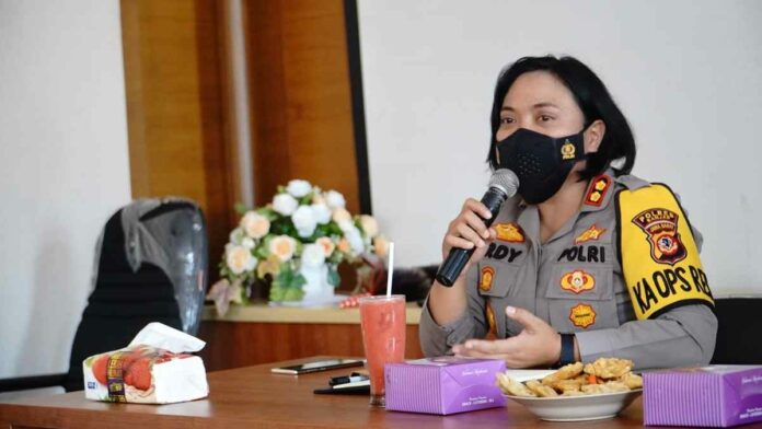 PJU Dipadamkan