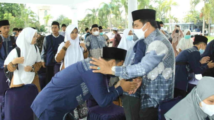 Lepas Kafilah Musabaqah Qiraatil Kutub, Ini Harapan Wabup Ciamis