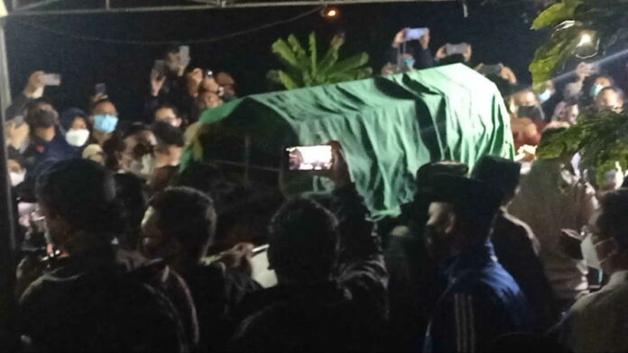 Pemakaman Oded M Danial di Tasikmalaya Dihadiri Ribuan Pelayat