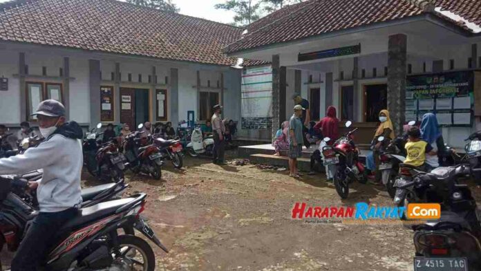 penyerahan sertifikat tanah