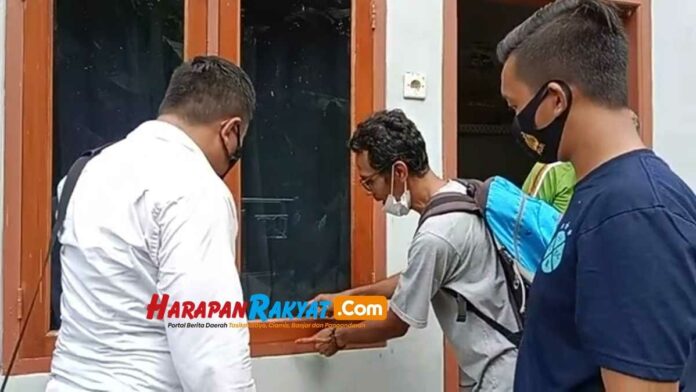 Rampok satroni rumah warga