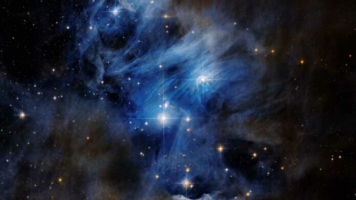 Chamaeleon Cloud I Tertangkap Kamera Hubble Dikelilingi Debu Hitam
