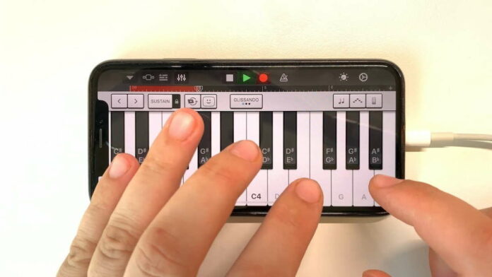 Fungsi GarageBand di iPhone