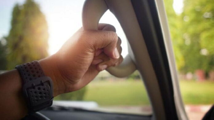 Hand Grip Mobil, Fungsi, Tips Penggunaan dan Cara Merawatnya