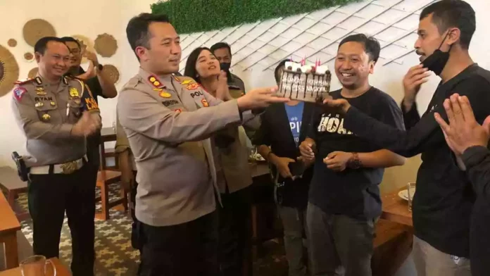 Kapolres tasikmalaya beri kejutan