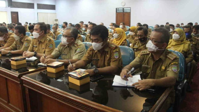 Kasus Covid-19 Naik, Bupati Ciamis Imbau Camat Gencar Edukasi Prokes
