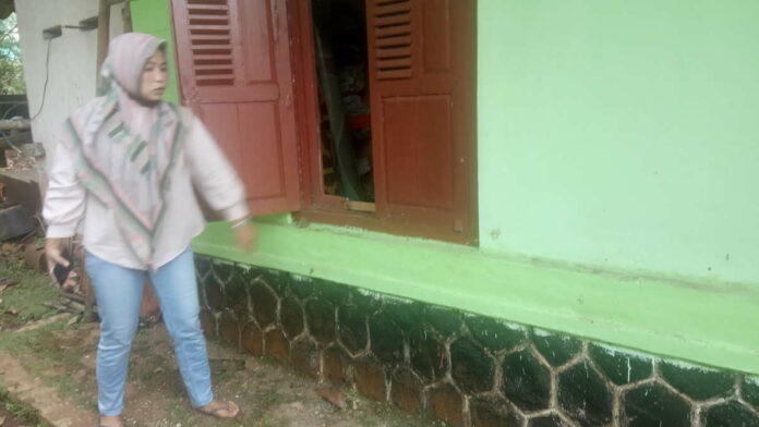 Rumah Warga Ciakar Ciamis Dibobol Maling, Laptop dan VCD Raib