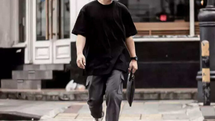 Style Oversize Pria Cara Keren Mengkombinasikan dengan Berbagai Item