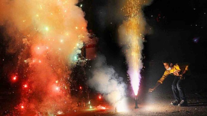 Tawuran Pakai Petasan di Flyover Pesing Viral, Polisi Tangkap Pelajar Ini!