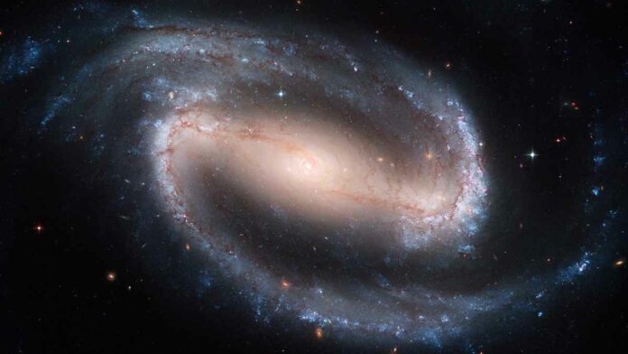 Galaksi Spiral Berbatang di Alam Semesta: Karakter dan Contoh Ideanya