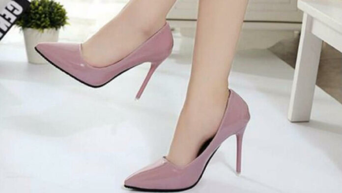 Model Sepatu Sesuai Bentuk Kaki, Gunakan Tipsnya Demi Kenyamanan