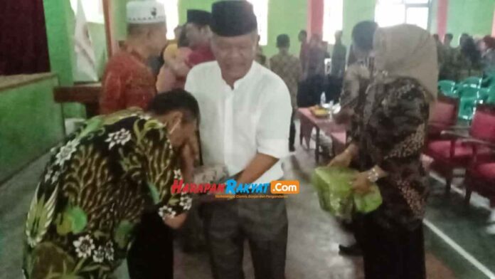 Guru dan Kepsek