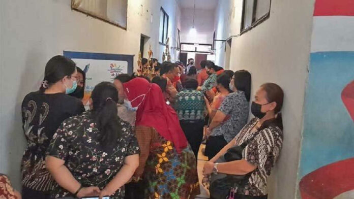 Aksi Solidaritas Guru SMPN 1 Manado Viral, Dinas Pendidikan Datang
