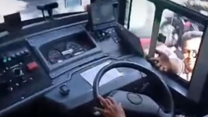 Bus Trans Metro Pasundan Dipalak Preman Jadi Viral, Ini Kronologinya!